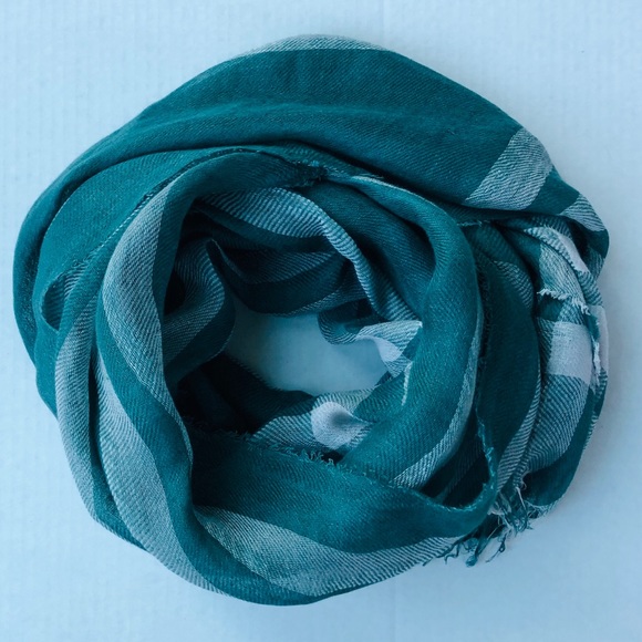 J. Crew Large, Linen, Check Scarf - Picture 7 of 8